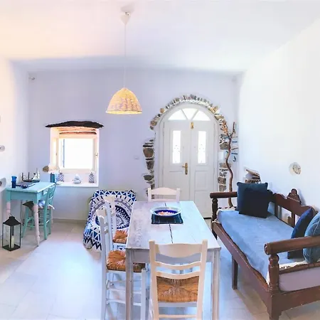 Blue & White: An Absolute Aegean Dream House Feriehus Galini (Naxos)