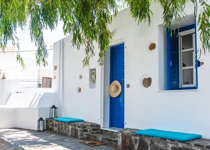 Blue & White: An Absolute Aegean Dream House * Galini (Naxos)
