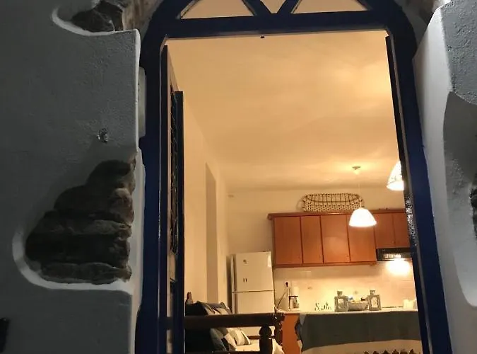 Feriehus Blue & White: An Absolute Aegean Dream House *