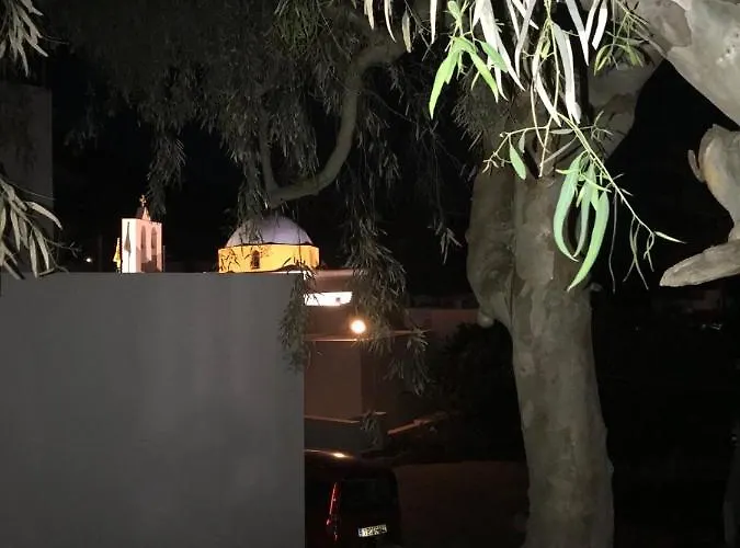 Feriehus Blue & White: An Absolute Aegean Dream House