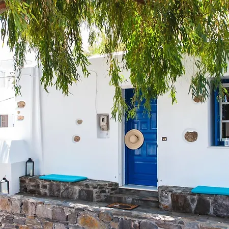 Blue & White: An Absolute Aegean Dream House Holiday home