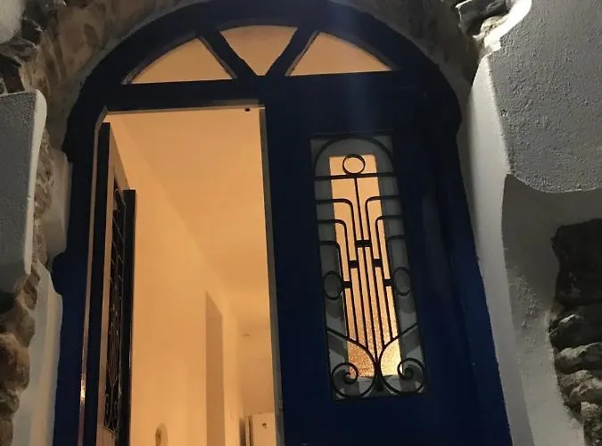 Ferienhaus Blue & White: An Absolute Aegean Dream House *